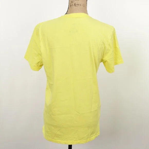 red Thumbs Up Basketball t Shirt size M - Picture 4 of 6